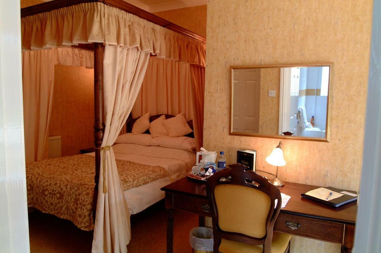 Rosedene Guest House Pembroke Zewnętrze zdjęcie